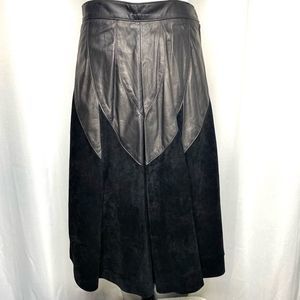 Le Ranch Du Cuir, The Leather Ranch, Vintage A Line Skirt, size 4